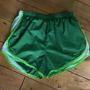 Unique colors!! Nike dry-fit running shorts lined retro green colors